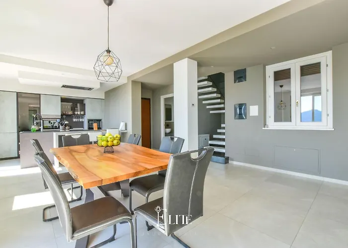 Maggiore View 아파트 메이나