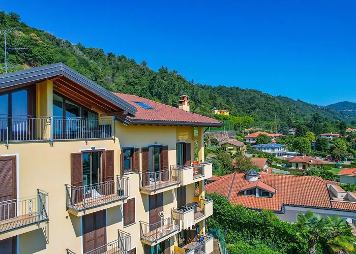 Maggiore View Apartman *