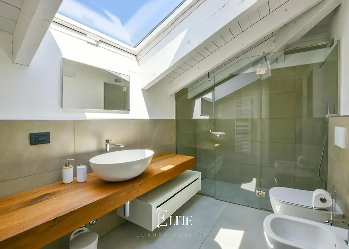 Maggiore View 아파트 메이나