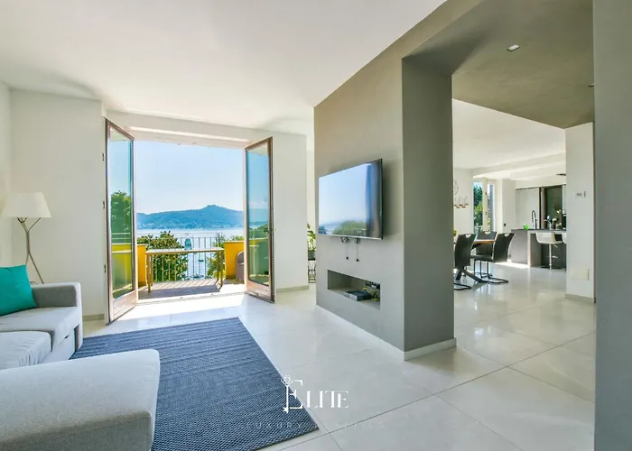 Maggiore View 메이나