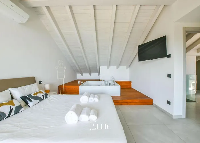 Lejlighed Maggiore View *